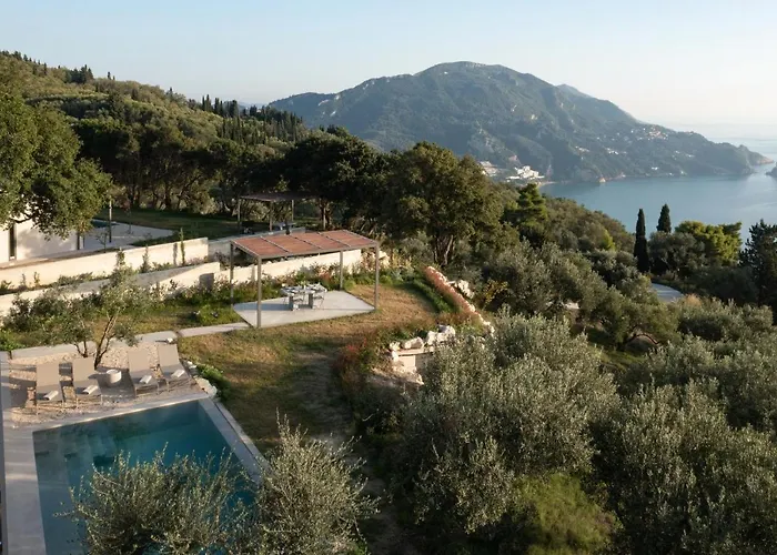 Paloubi Estate
